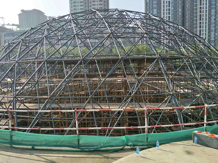 东港球形网架钢结构施工